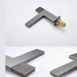 Mitigeur salle de bain gris brossé