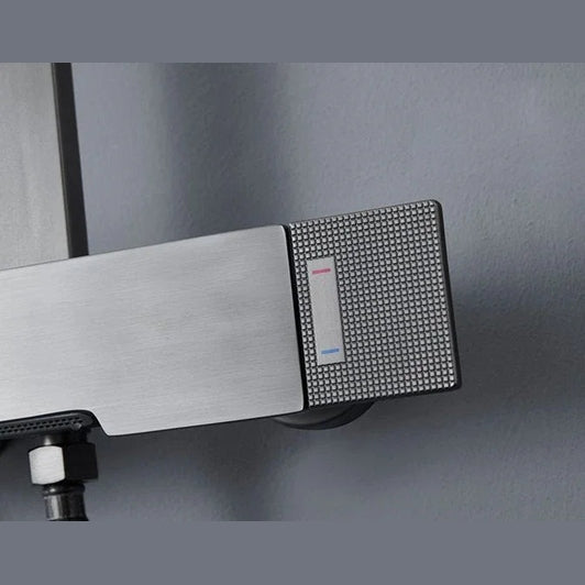 Colonne de douche et bain gris brossé