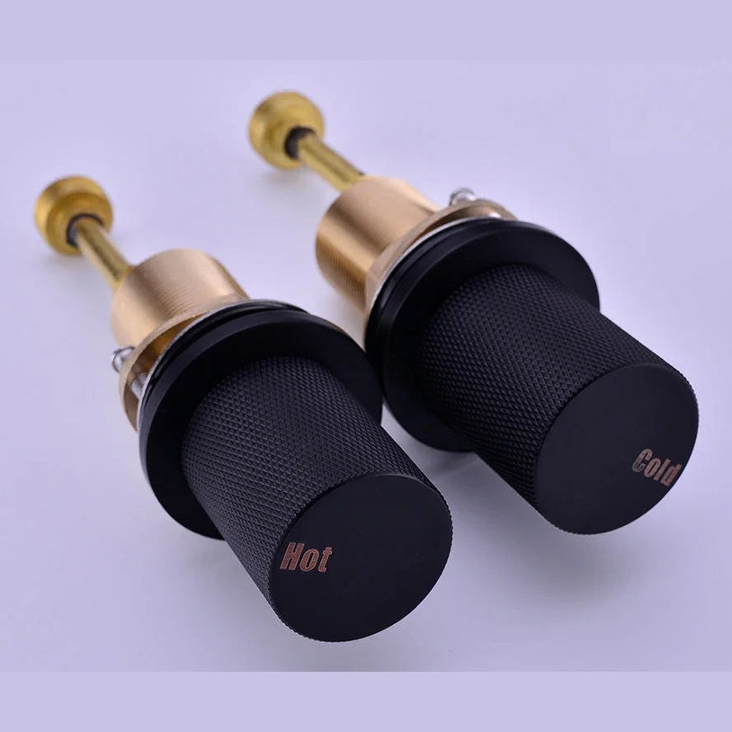 Robinet de salle de bain noir mat