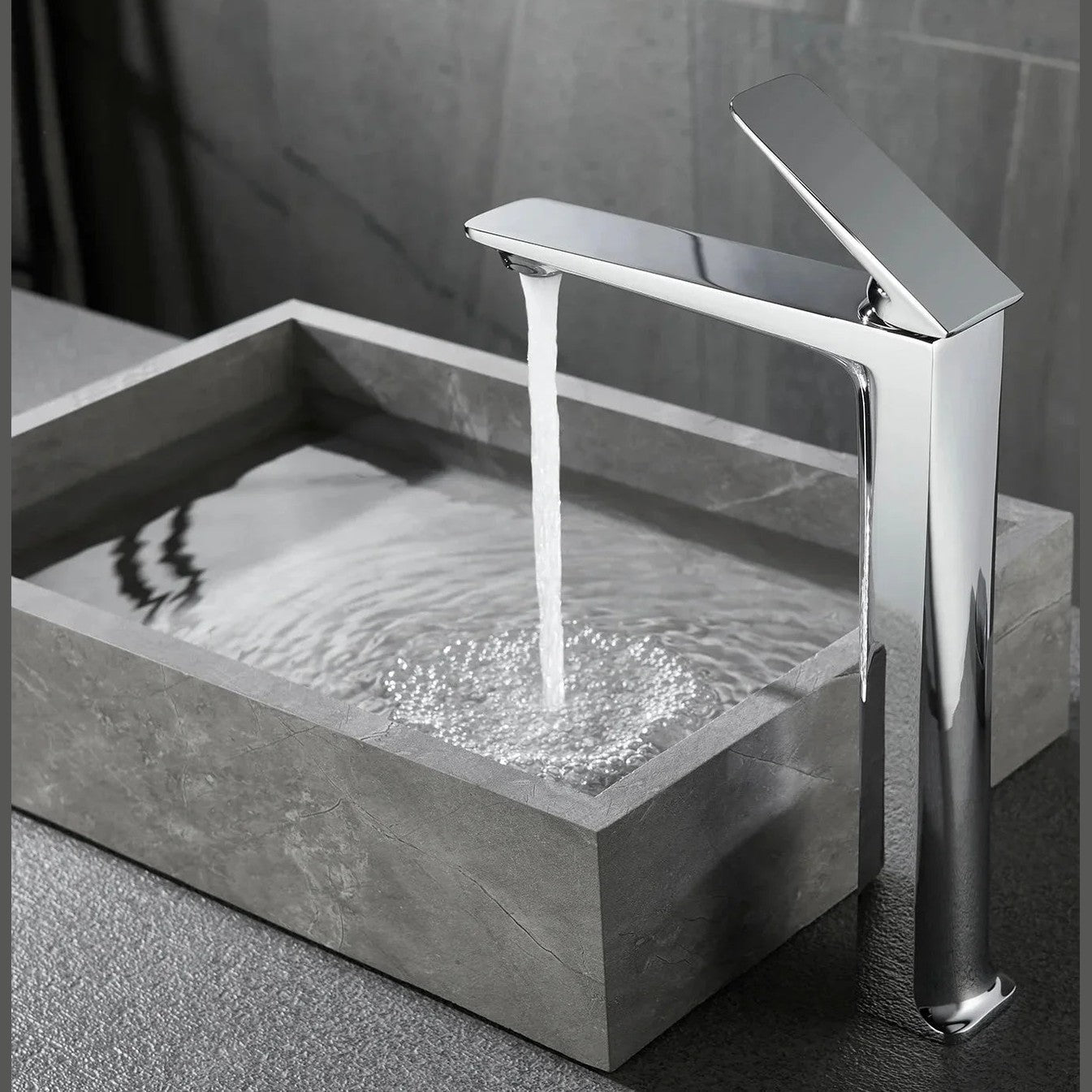 Mitigeur de salle de bain chromé