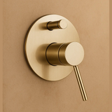 Colonne de douche encastrée or brossé