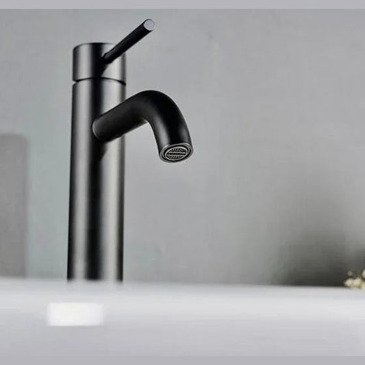 Mitigeur de salle de bain gris brossé