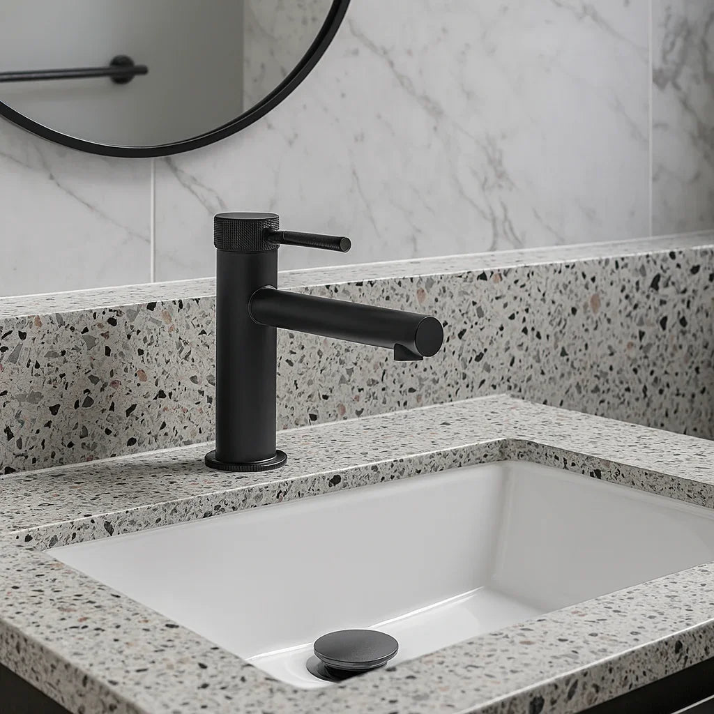 Mitigeur de salle de bain noir mate