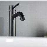 Mitigeur de salle de bain noir mate