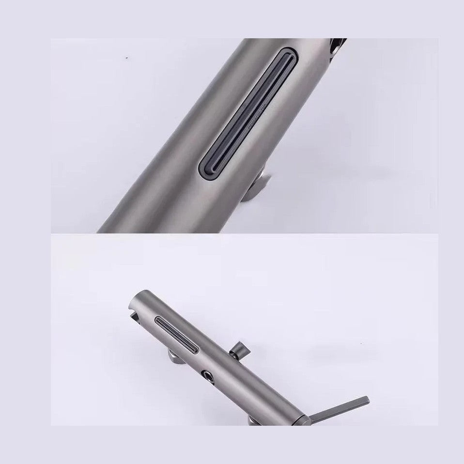 Mitigeur de bain gris brossé