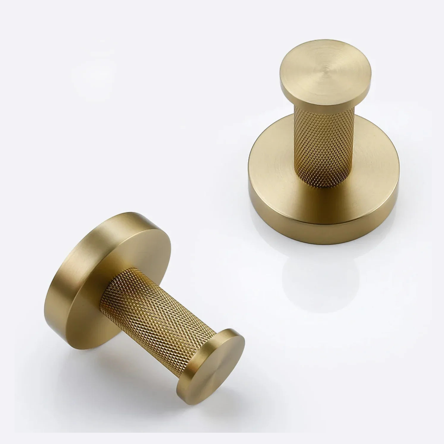 Porte-serviettes or brossé strié