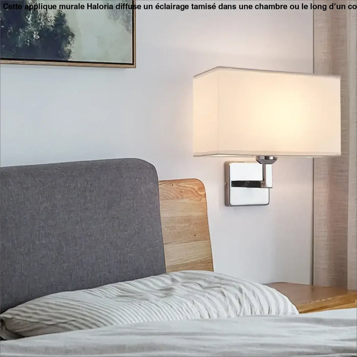 Applique murale rectangulaire haloria avec abat jour crème en tissu et base chrome pour long d’un couloir ou autour d’un miroir