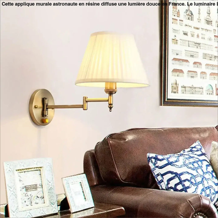 Applique Murale Blanche Avec Support Doré Amovible Chic
