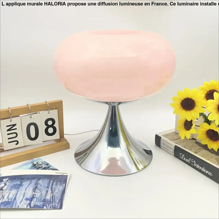 Lampe de table puffel en verre rose blush avec base en chrome, élégante, adaptée pour salon ou bureau moderne