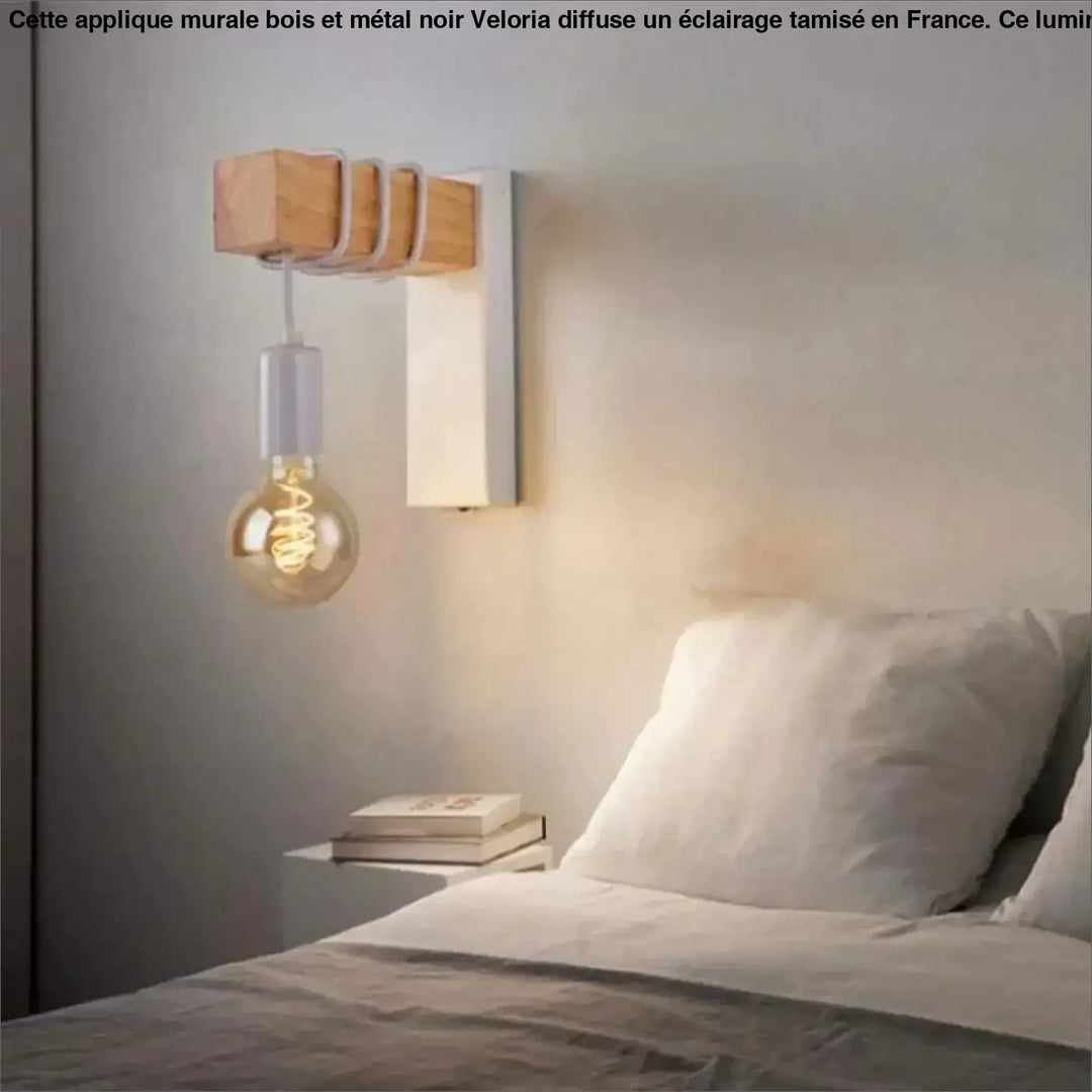 Applique Murale Bois et Noir au Design Industriel