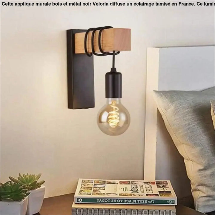 Applique Murale Bois et Noir au Design Industriel