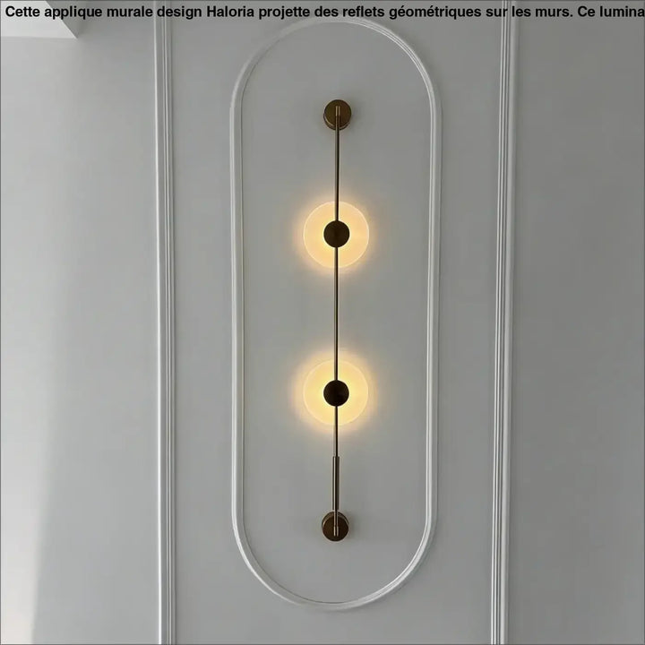 Applique murale discor en laiton moderne avec deux lumières circulaires chaudes pour salle à manger