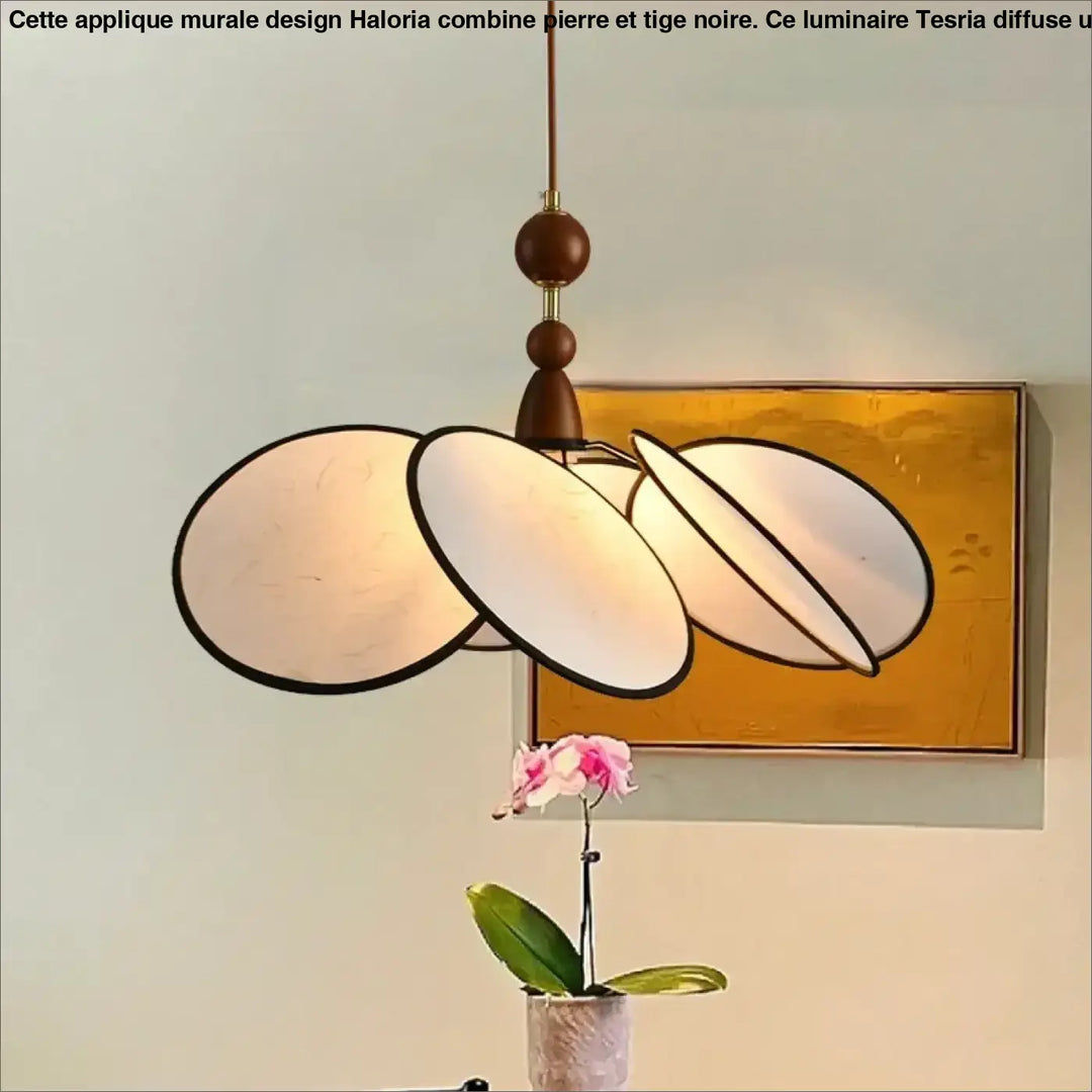 Suspension luminaire en tissu design scandinave au style épuré