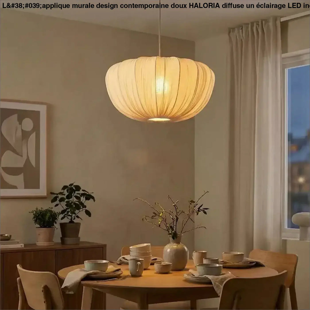 Suspension luminaire saï en tissu plissé chaleureux et doux pour un éclairage artisanal élégant suspendu au plafond