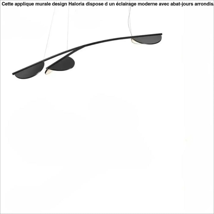 Suspension luminaire black sleekly curved with trois teardrop-shaped glass shades for lignes flottantes luminaire design