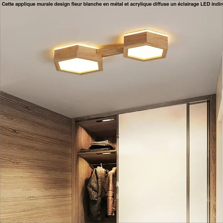 Applique murale design fleur blanche moderne led floréa en bois hexagonal avec deux panneaux lumineux chauds