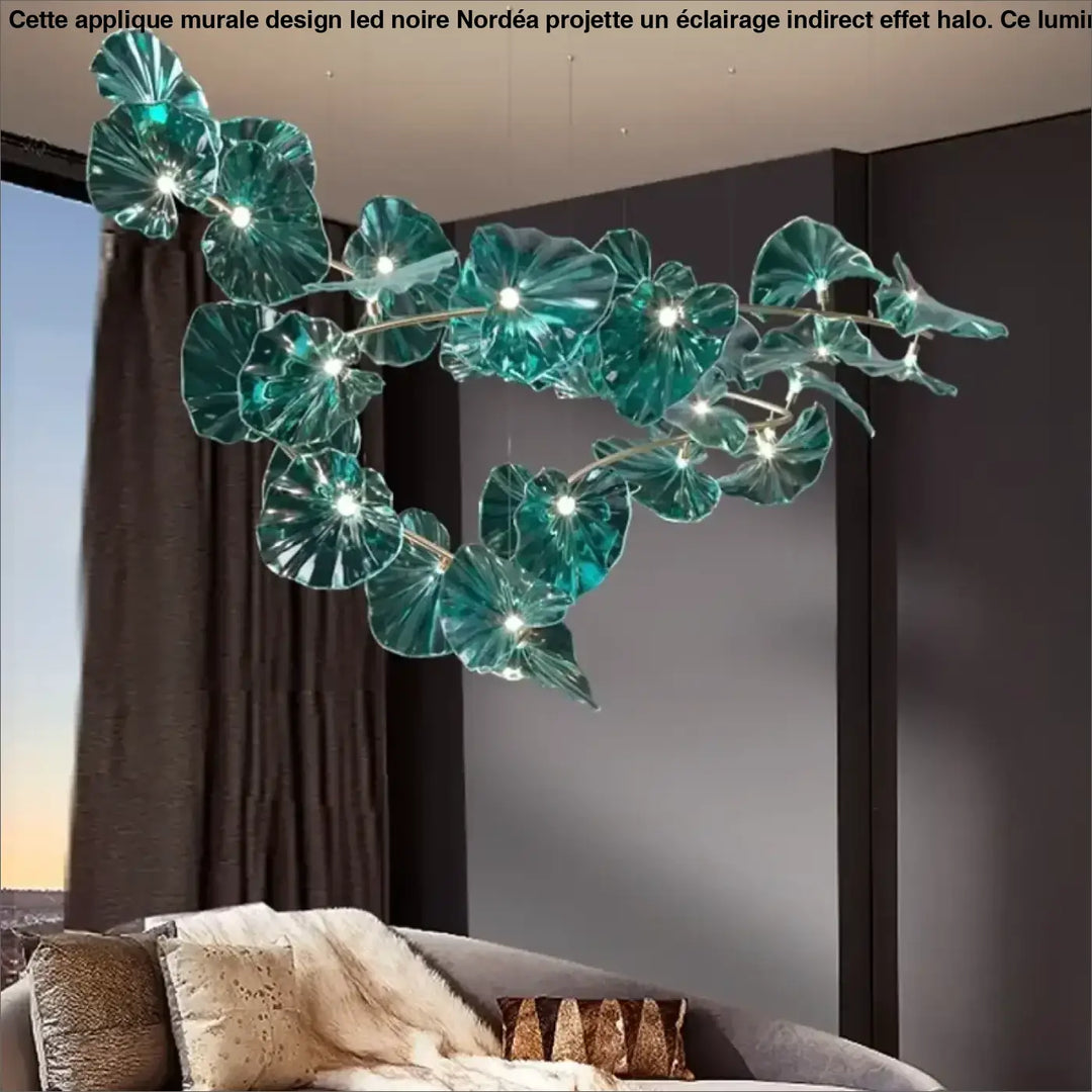 Suspension luxe en verre sculpté effet végétal élégant