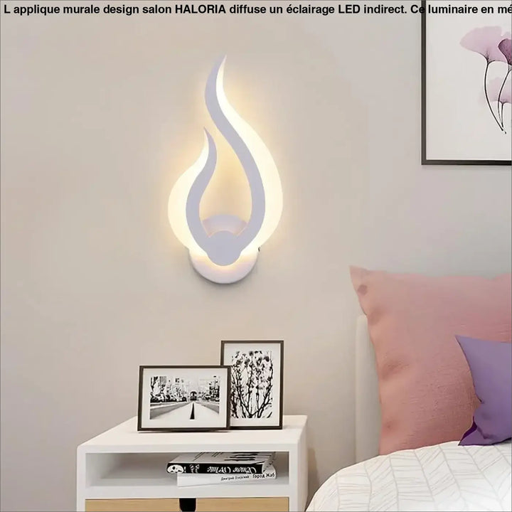 Applique murale design salon haloria en forme de flamme moderne avec finition blanche et lumière douce éclatante