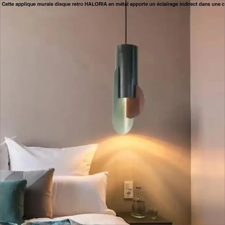 Applique murale disque retro avec finition métallique moderne et verre translucide vert-bleu pour chambre à coucher