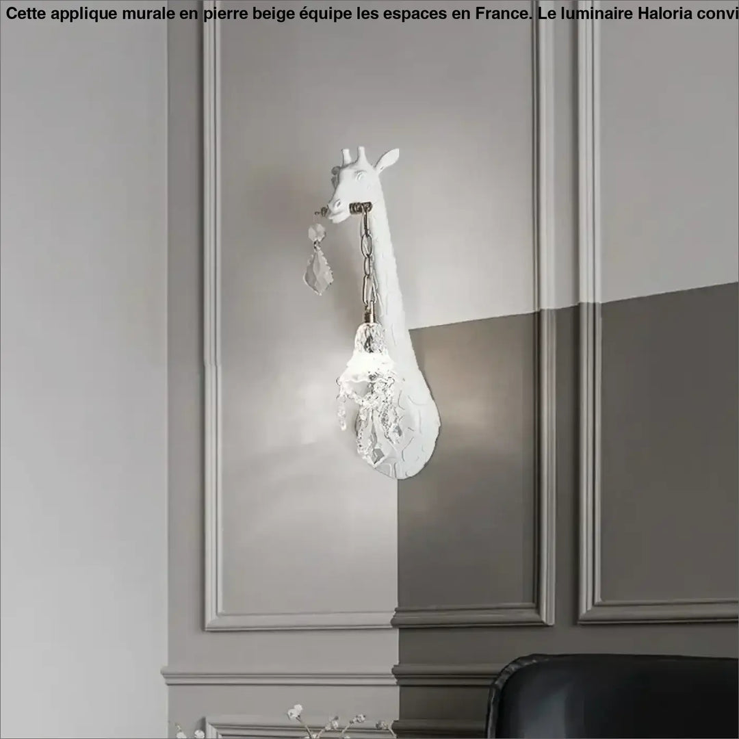 Applique Murale Animal Avec Une Tête De Girafe Blanche Élégante