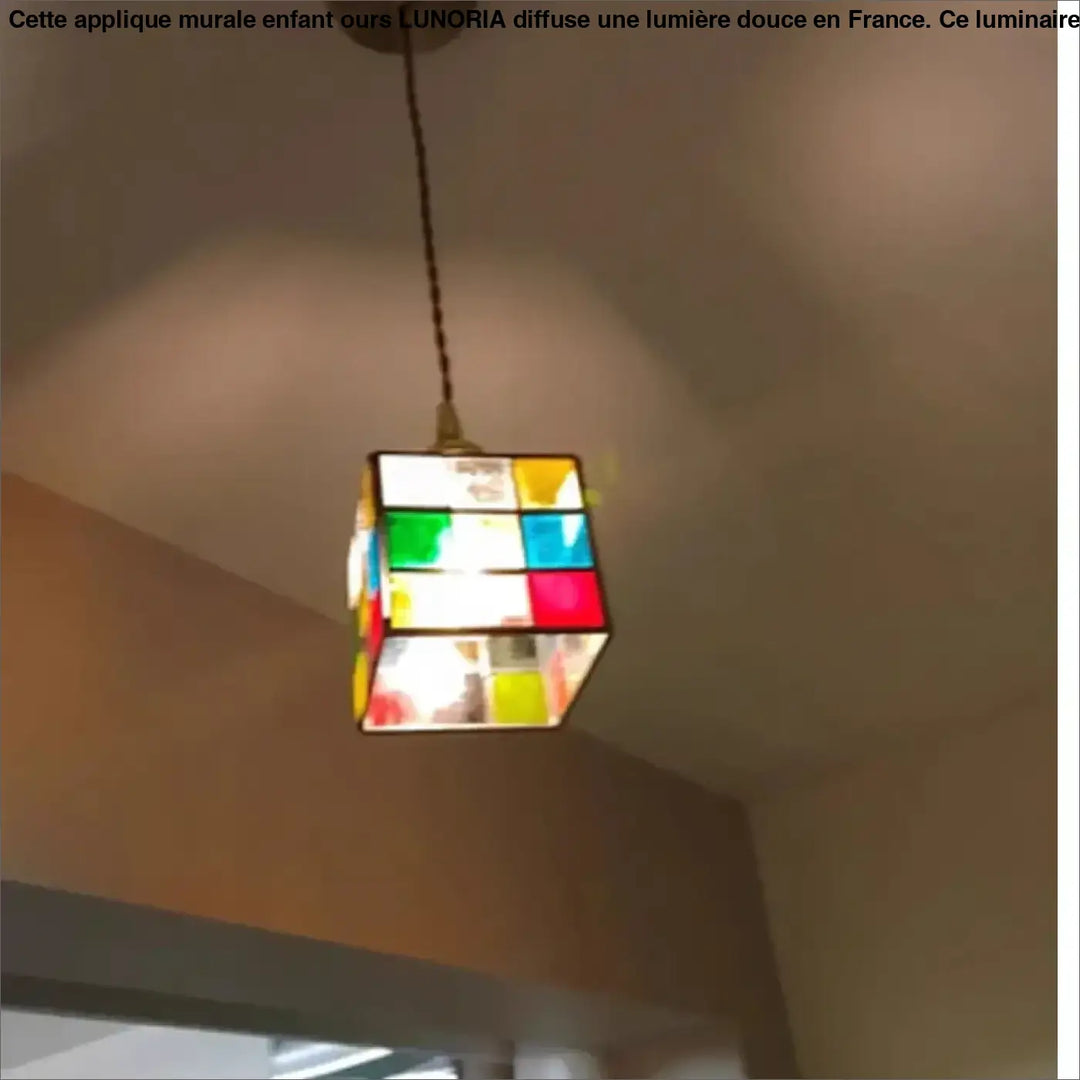 Suspension luminaire multicolore style contemporaine et moderne
