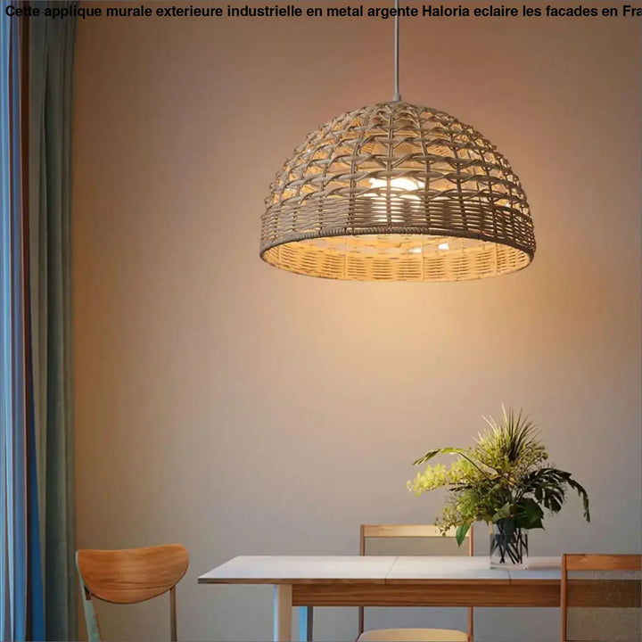 Suspension luminaire en rotin au design naturel pour salle à manger