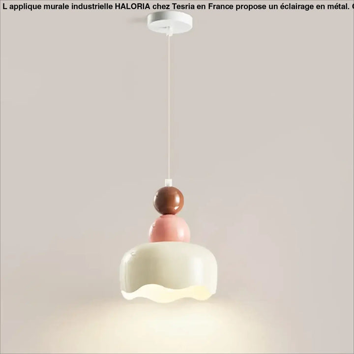 Suspension luminaire en céramique pastel style nordique avec étages sphériques crème, rose et marron design macaron esthétique douce