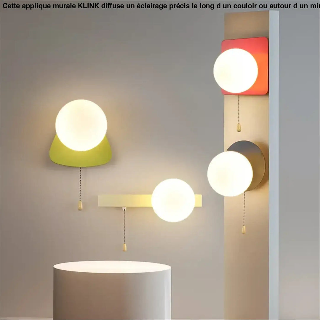 Applique murale klink moderne avec bases sphériques mat finition lime vert, corail rouge et laiton brossé