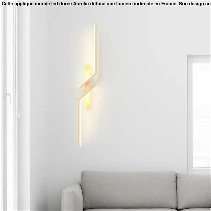 Applique Murale LED Dorée Au Design Courbé Moderne