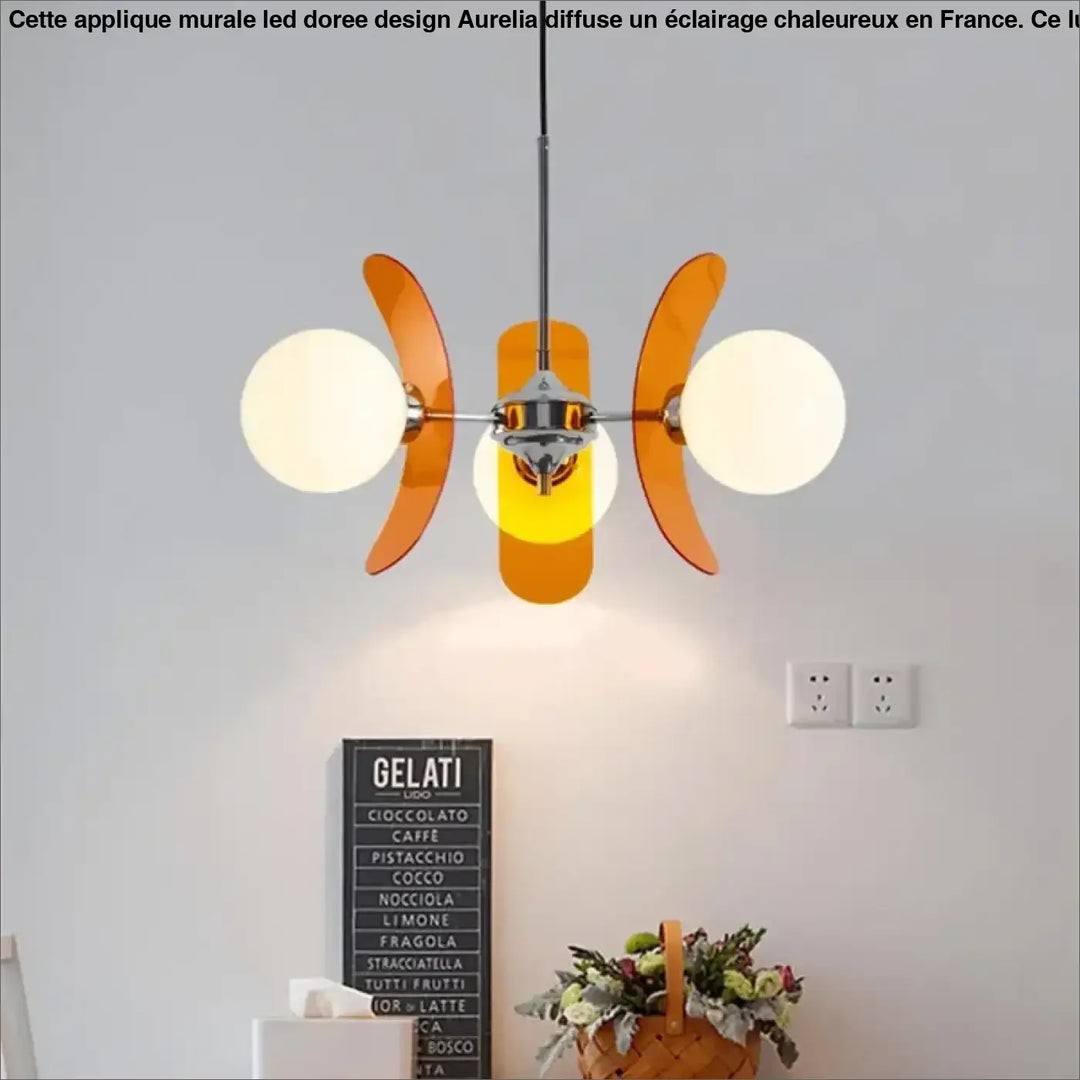 Suspension acrylique design sculptural et verre style raffiné