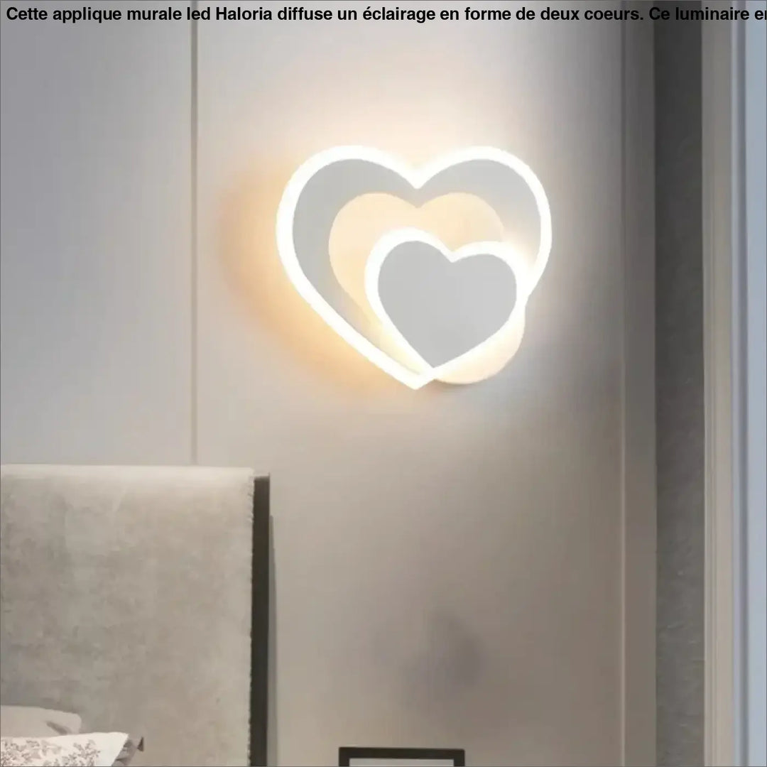 Applique murale LED en forme de deux coeurs


