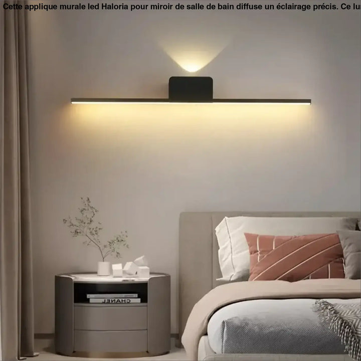 Applique murale led noire moderne avec design rectangulaire et éclairage ambiant chaud pour miroir de salle de bain haloria