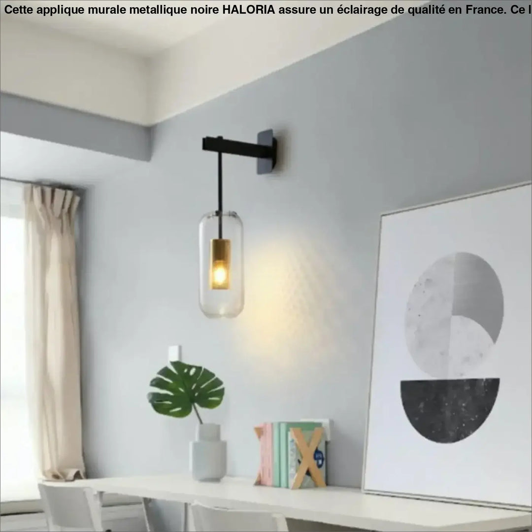 Applique murale metallique noire haloria avec cylindre en verre clair et ampoule ton chaud