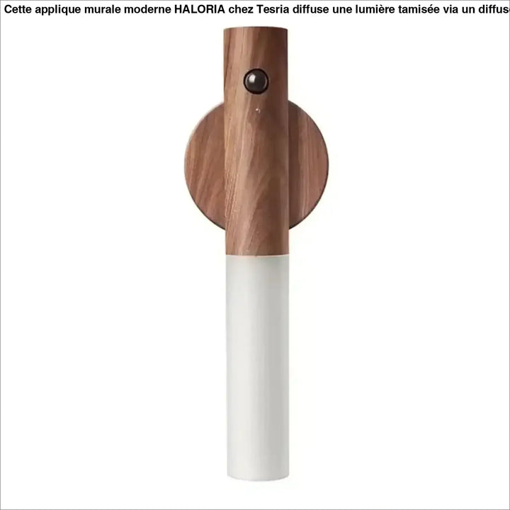 Applique murale aelys en bois et blanc cylindre design avec base circulaire en bois pour l’esthétique nordique
