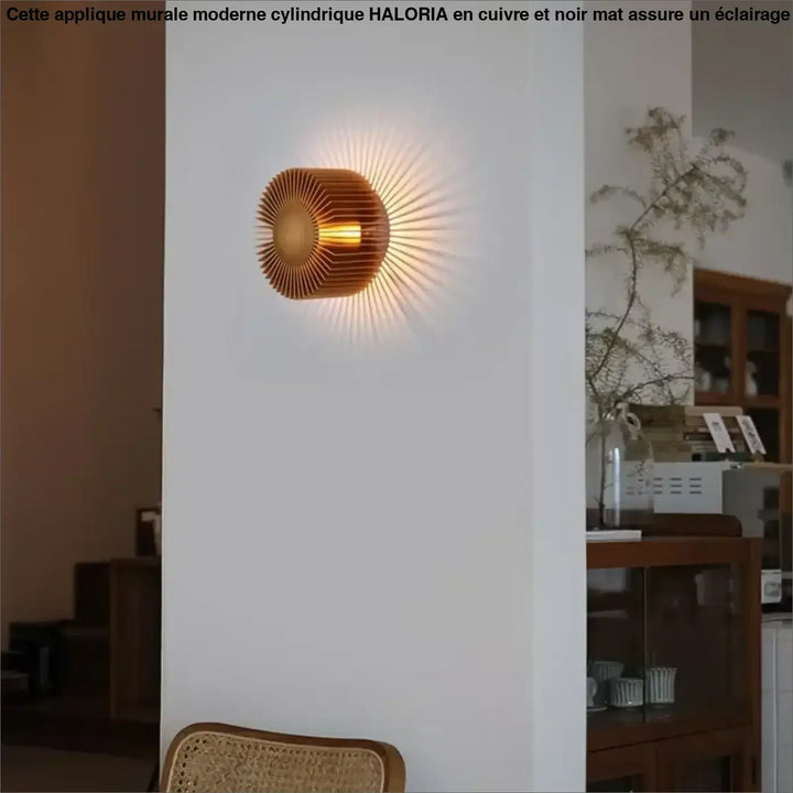 Applique Murale Design Soleil Avec Disque Central Noir

