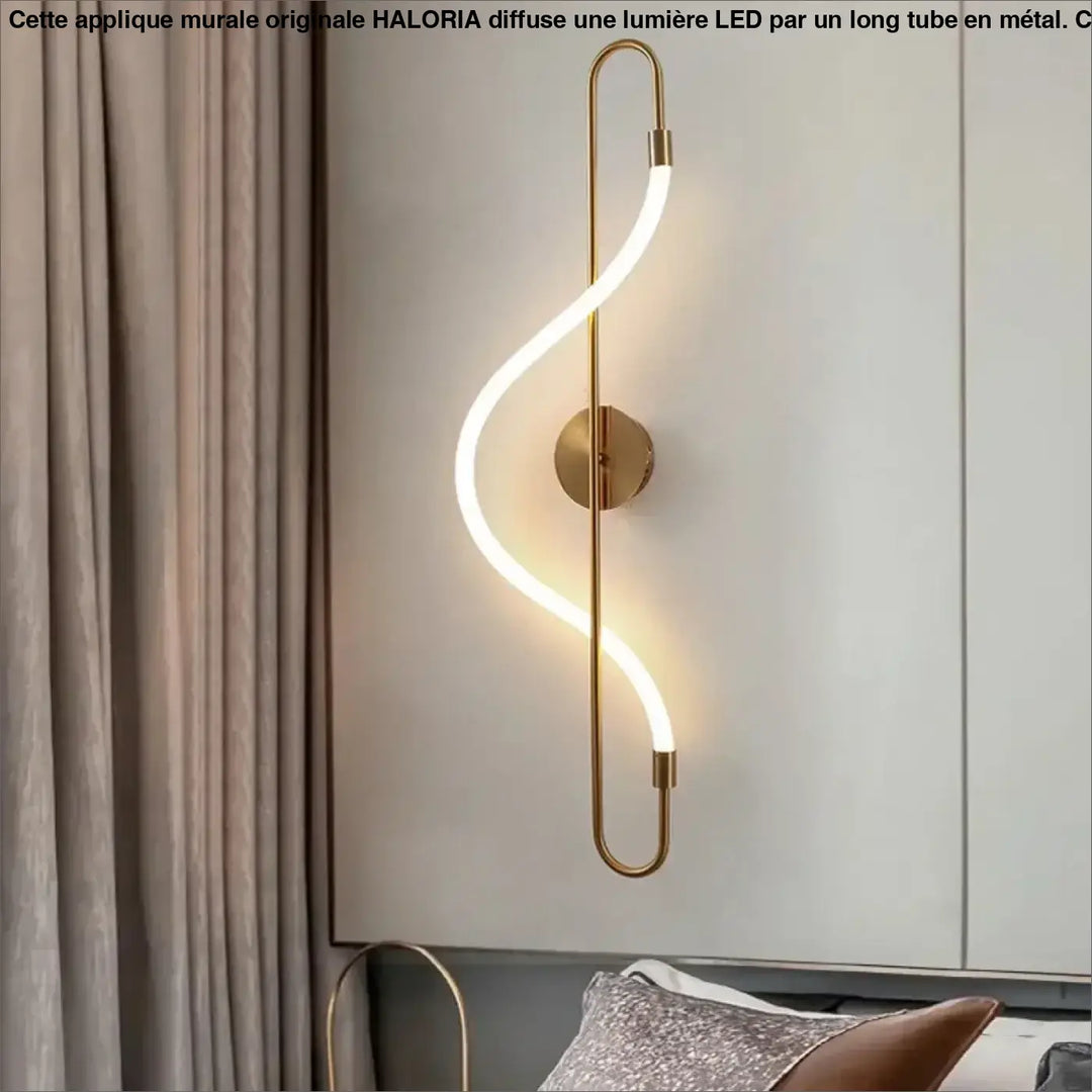 Applique murale originale avec long tube en LED

