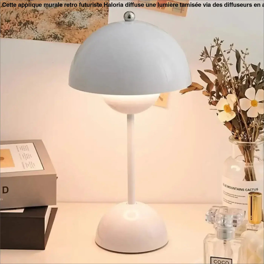 Lampe de table kopel avec diffuseur sphérique lumineux blanc et base assortie pour un design minimaliste