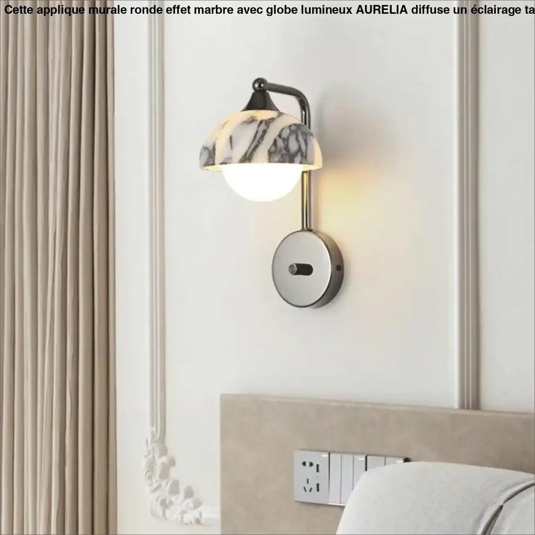 Applique Murale Avec Abat-Jour En Marbre Et Globe Opalin

