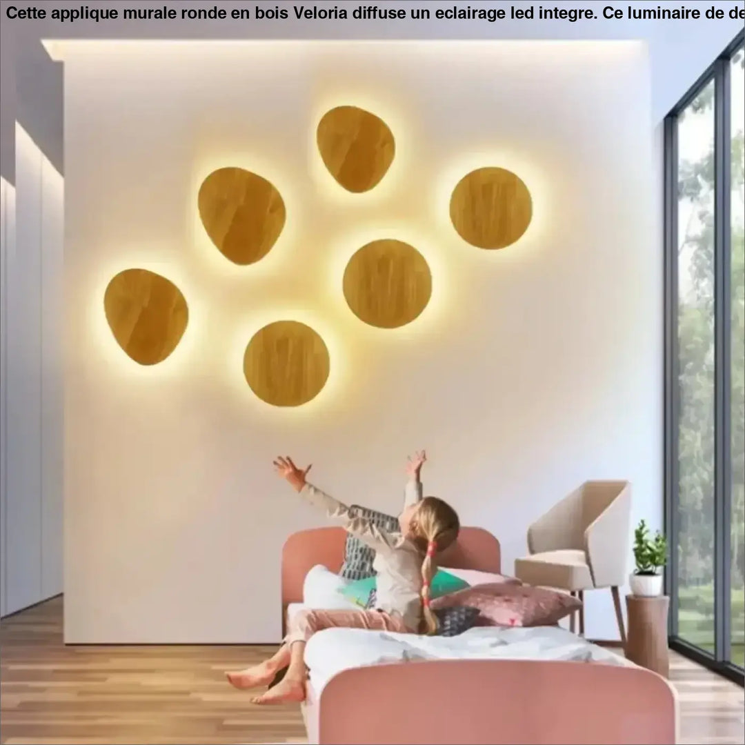 Applique murale ronde en bois avec éclairage LED intégré

