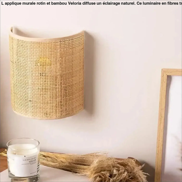 Beige applique murale rotin en forme semi-circulaire en osier tressé pour décoration murale veloria