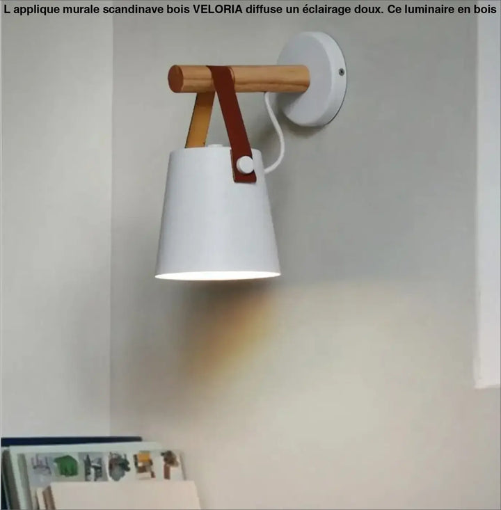 Applique Murale Scandinave Bois au Design Épuré