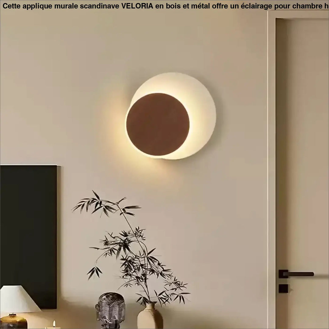 Applique murale circulaire LED avec rond en bois marron

