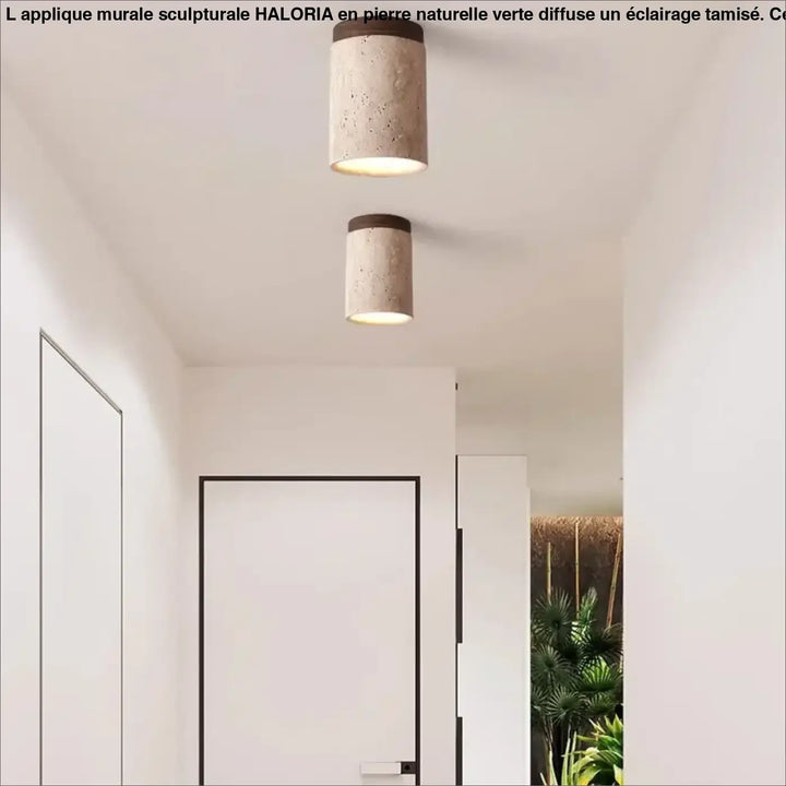 Plafonnier Cylindrique En Pierre Avec Finition En Bois

