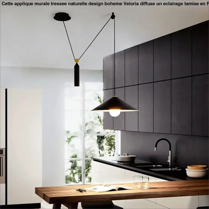Applique murale tressee naturelle design bohème veloria avec suspension conique noire et accents dorés lumineux