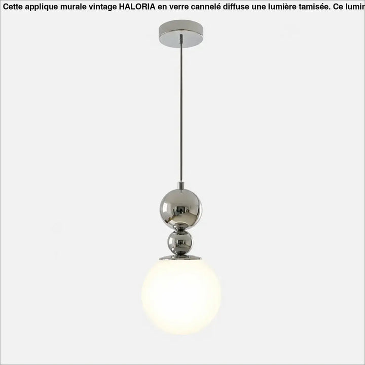 Suspension luminaire venusia chrome avec verre opalin sphérique et sphères métalliques empilées design moderne