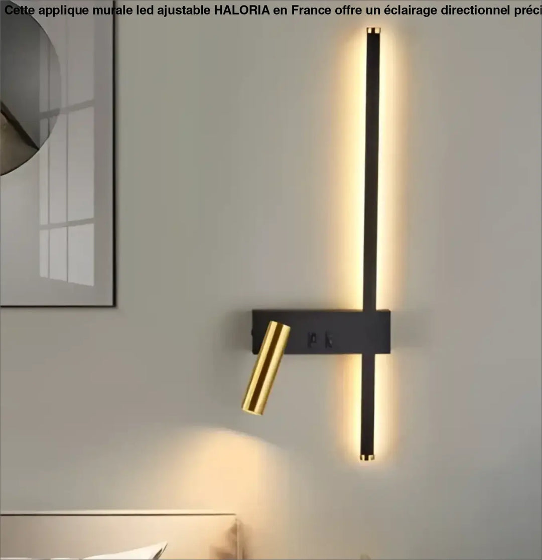 Grande applique murale led ajustable noir et or avec bande led verticale et spot orientable haloria