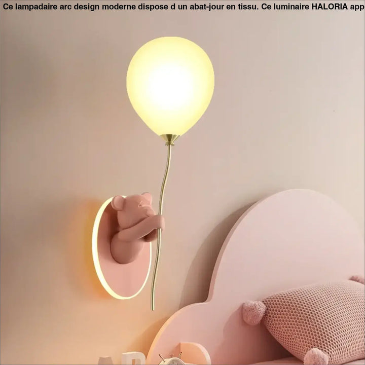 Applique design ourson avec boule lumineuse style poétique