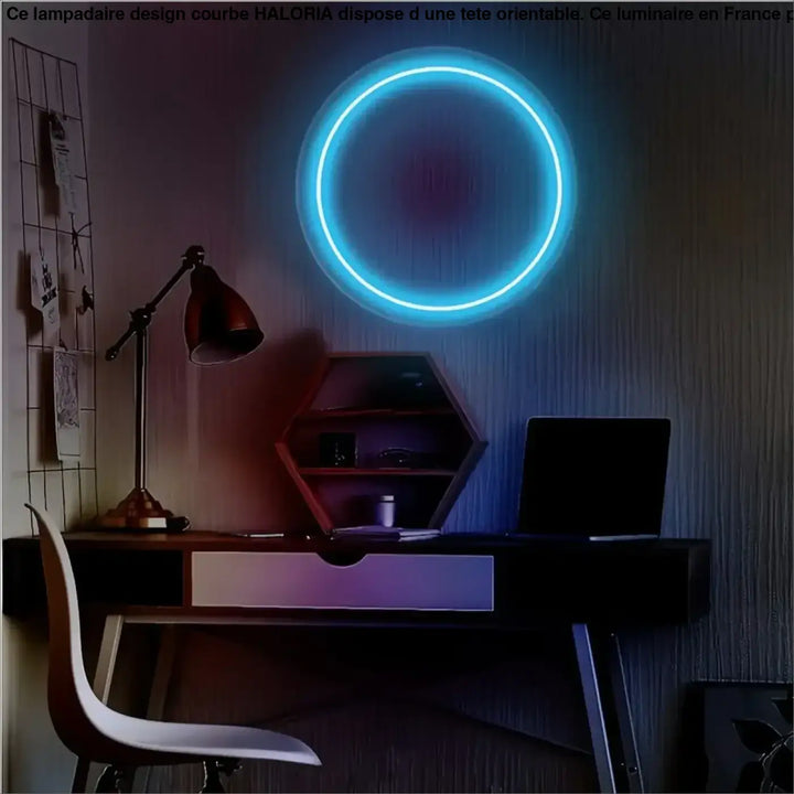 Applique murale korø avec anneau led bleu néon moderne pour un halo décoratif élégant et contemporain