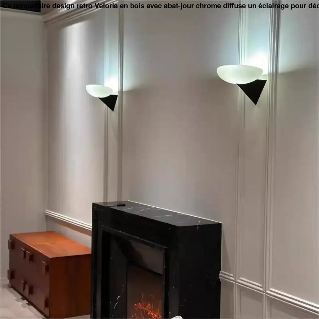 Applique murale contemporaine noir en forme de triangle design