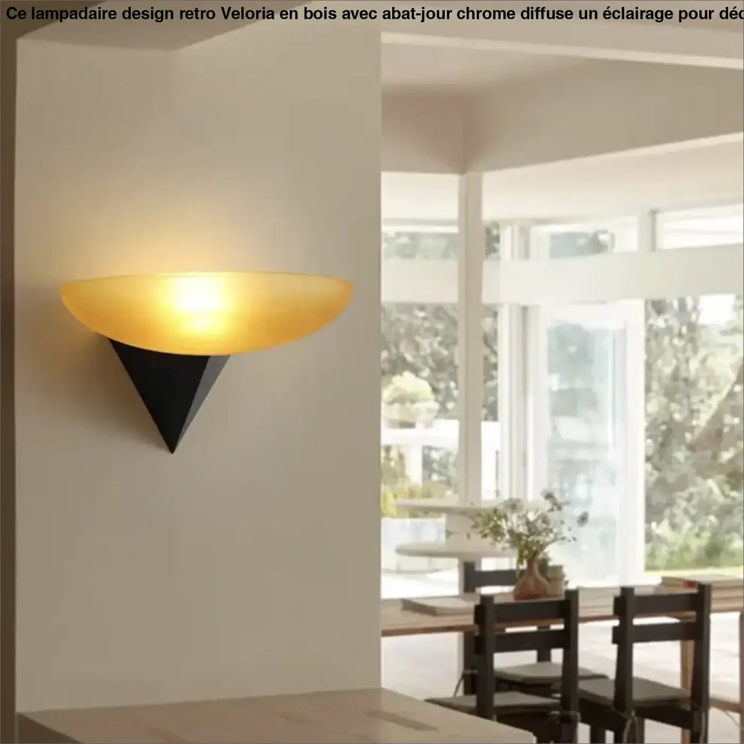 Applique murale contemporaine noir en forme de triangle design